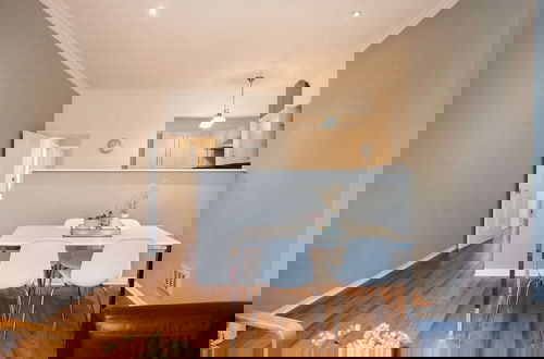 Foto 2 - The West Hampstead Place - Inviting 2bdr Apartment