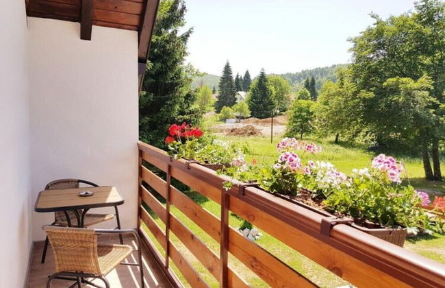 Green Valley Guesthouse in Jezerce - Foto 37