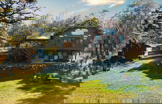 Foto 2 - Deer Haven Cabin by Avantstay Waterfront Dock Firepit