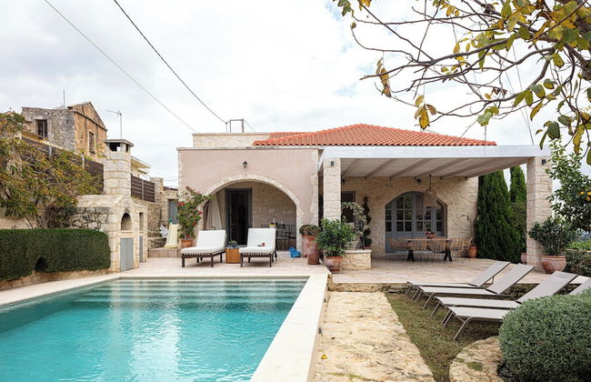 Artemis Apollonas Villa - Photo 1