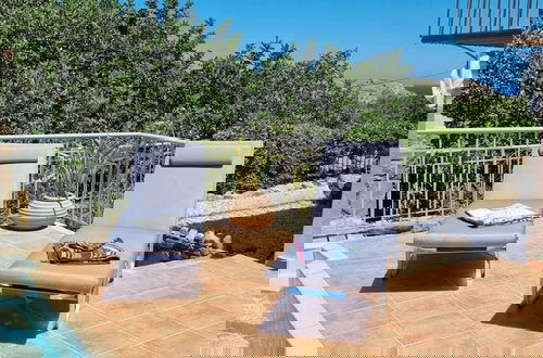 Photo 15 - Plaka-sleeps4-parking-pool-hottub-seaviews