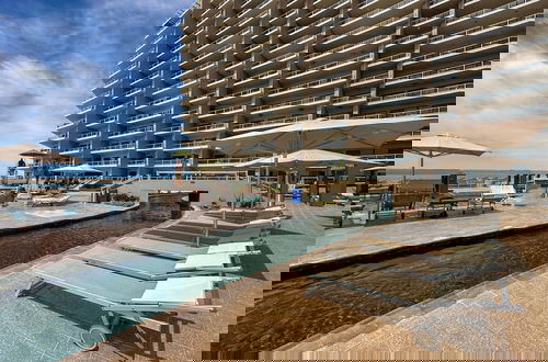 Foto 57 - Oceanfront Vibes Iconic Beachside Getaway
