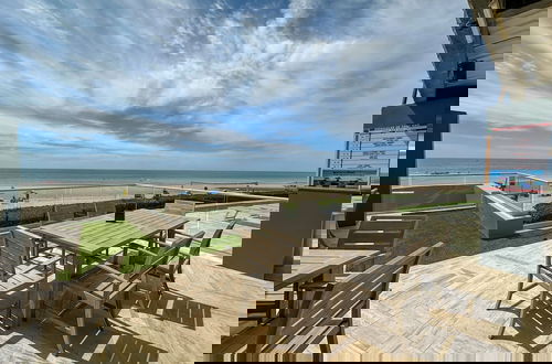Foto 67 - Oceanfront Vibes Iconic Beachside Getaway
