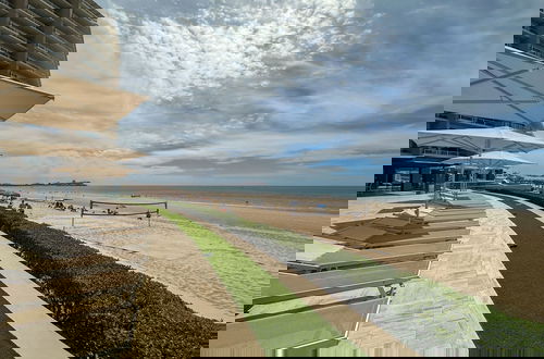 Foto 64 - Oceanfront Vibes Iconic Beachside Getaway