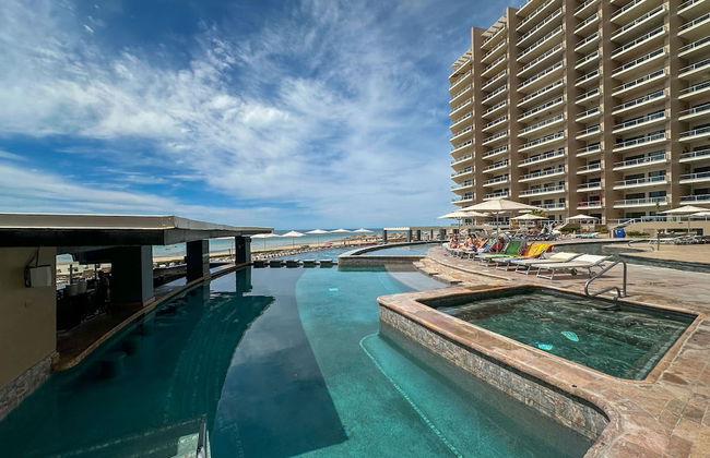 Oceanfront Vibes Iconic Beachside Getaway - Photo 61