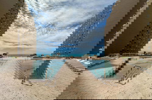Foto 43 - Oceanfront Vibes Iconic Beachside Getaway