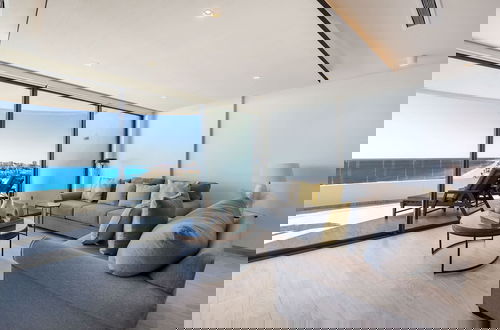 Foto 7 - Oceanfront Vibes Iconic Beachside Getaway