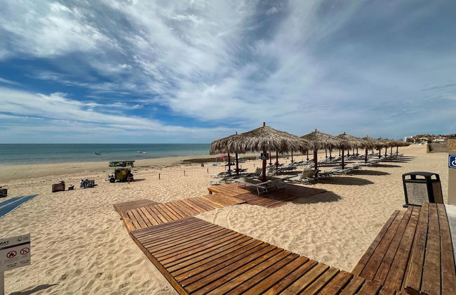Oceanfront Vibes Iconic Beachside Getaway - Photo 73