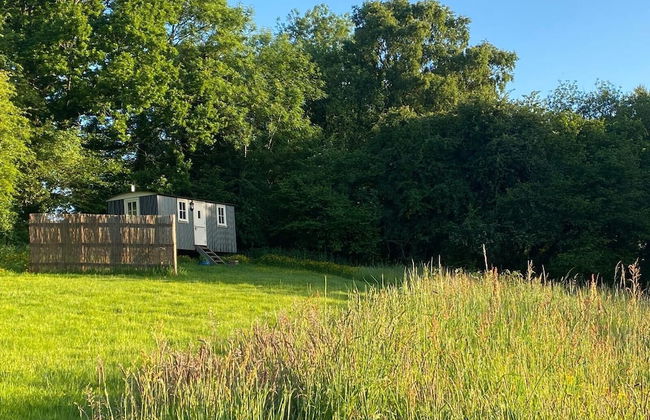 Tranquil Cabin Retreat Near Chepstow - Photo 40
