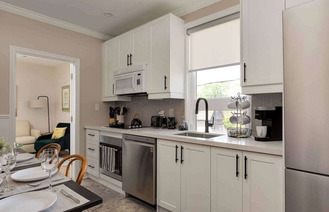 Casa Leslieville - 2BR Suite w LRG Patio - Foto 8
