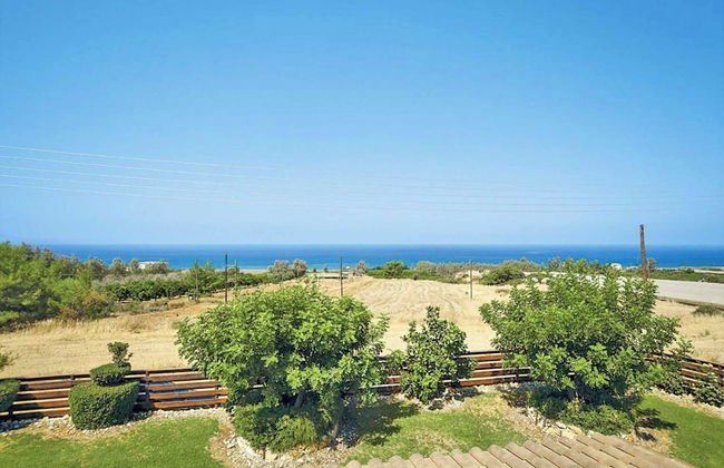 Villa Nikos Argaka - Photo 32