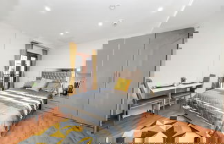 Photo 1 - Apartment East London