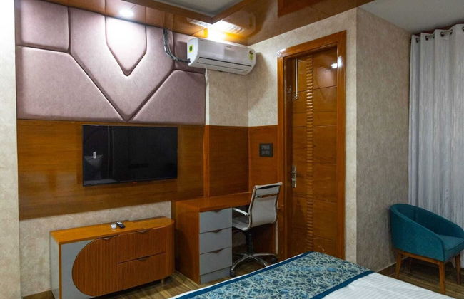 Platinum Service Apartment DLF Phase 3 - Foto 3