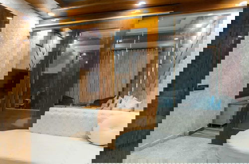Foto 13 - Platinum Service Apartment DLF Cyberhub