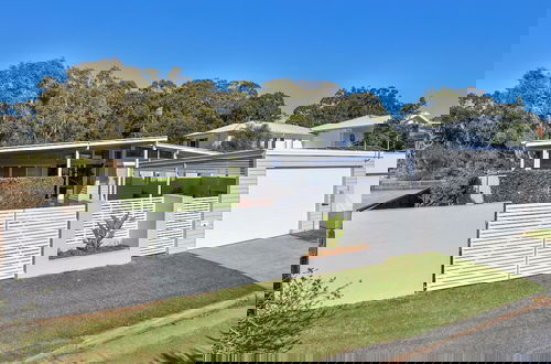 Foto 14 - Luxe Waterfront Stay -Tallebudgera Creek