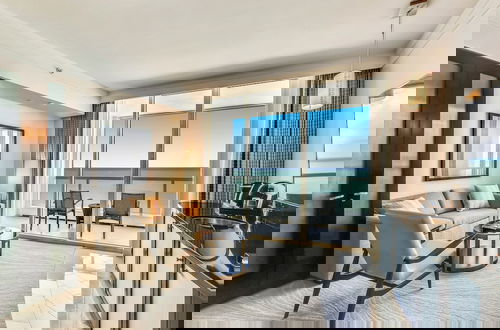 Photo 13 - Residences at Fontainebleau Miami
