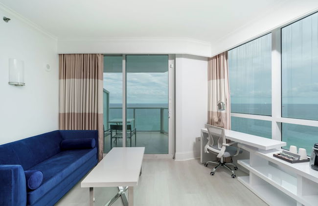 Residences at Fontainebleau Miami - Photo 11