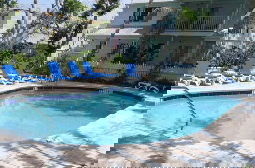 Foto 27 - Bahamian Reed by Avantstay Walk to Everything w Community Pool Week Long Stays Only