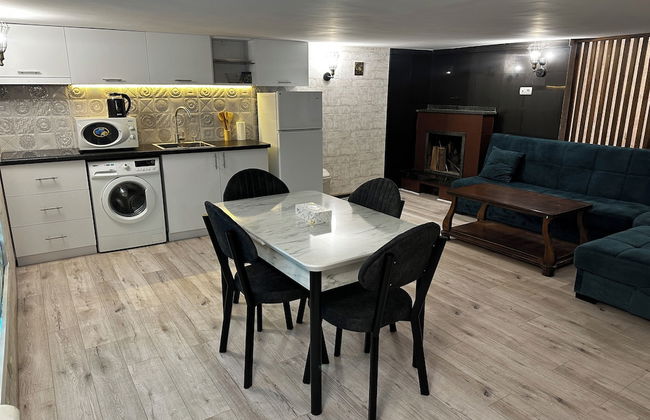 Duplex two bedroom apartment - Photo 9