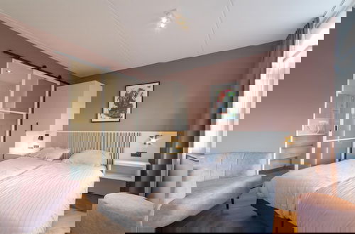Foto 2 - Luxurious 12-person City Villa With Wellness