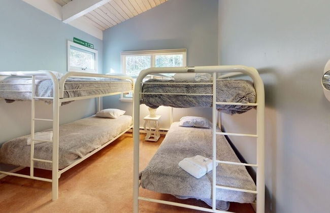 Silver Spring Chalet Brought to you by GetAway Vacations - Foto 6