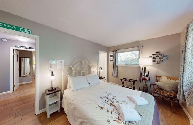 Silver Spring Chalet Brought to you by GetAway Vacations - Foto 8