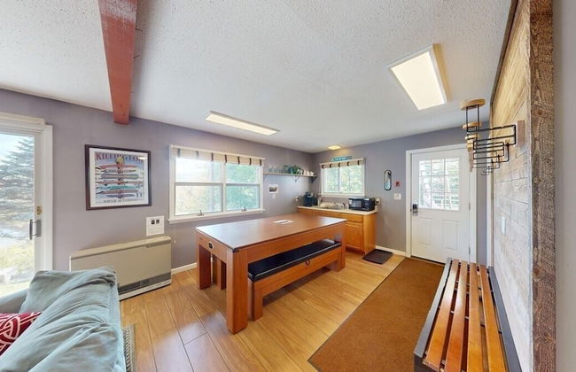 Silver Spring Chalet Brought to you by GetAway Vacations - Foto 35