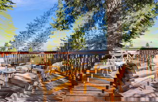 Foto 3 - Horizon by Avantstay Stunning A-frame Cabin w Hot Tub Billiards Lake Views