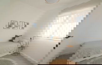 Foto 3 - Beautiful Sunny Apartment