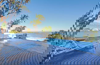 Foto 1 - Villa Bleu Blanc in Camps Bay With Pool and Views