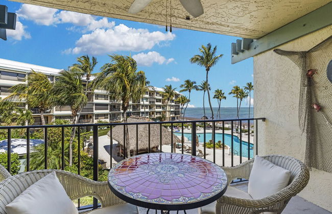 This Condo Is Located In One Of Islamorada's Most Prestigious Condo Complexes. 2 Bedroom Condo by RedAwning - Foto 43