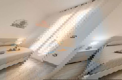Foto 2 - Modern Apartment for 4 Guests Near Alghero Beach