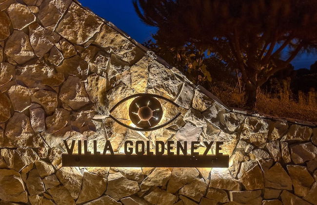 Goldeneye Luxury 6 Bedroom Villa With Infinity P - Foto 18