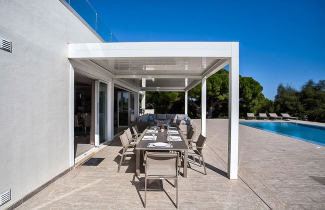Goldeneye Luxury 6 Bedroom Villa With Infinity P - Foto 42