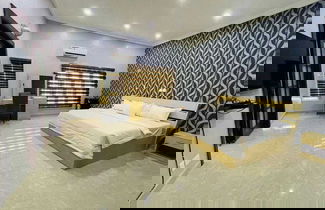 Foto 2 - La Nice Apartment and Suites