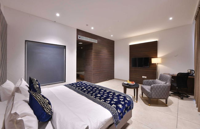 Clubhouse Hotel Morbi - Foto 7