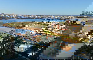 Foto 3 - 2 Terraces Flat River and Marina View
