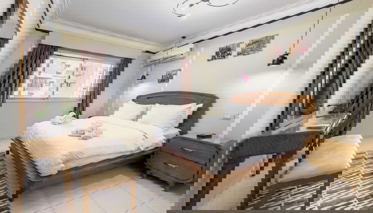 Foto 1 - The Hospitable 2bdr Apt. 5 min From CAI Airport