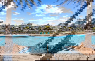 Foto 2 - Walk to the Beach Pool 5bdr 3 Porches Beach Sea-ker s Retreat by Avantstay