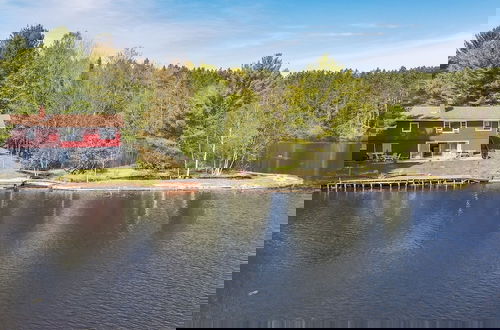 Foto 28 - The Banks - Rustic and Waterfront! Secluded and Special! Kayaks and Canoes are included for guest use by RedAwning