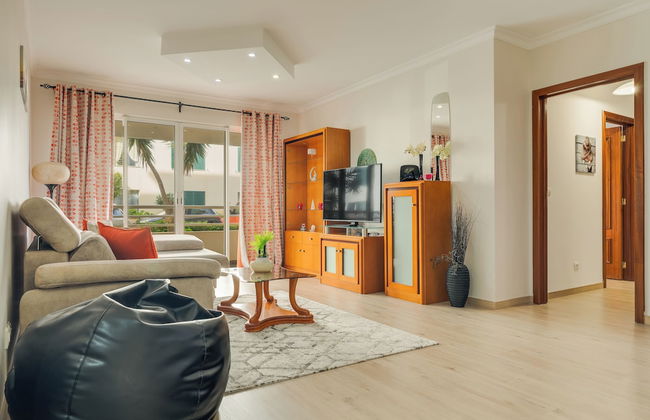 Steven Apartment by HRM - Photo 10