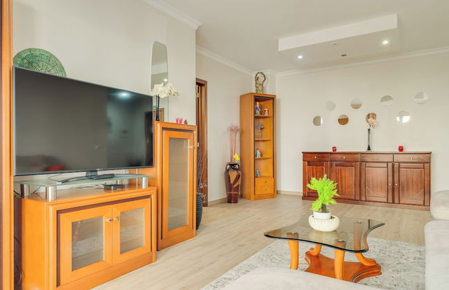 Steven Apartment by HRM - Photo 12