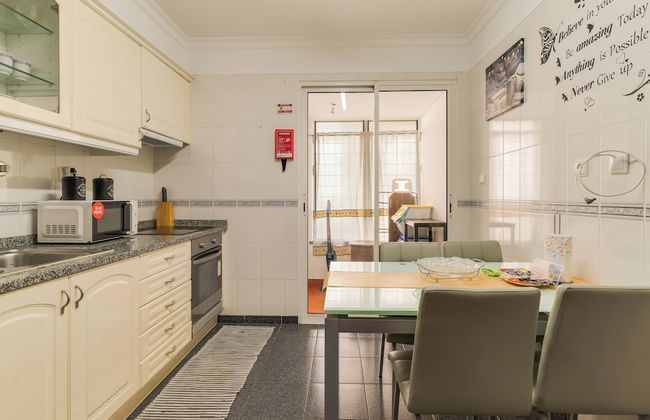 Steven Apartment by HRM - Photo 7