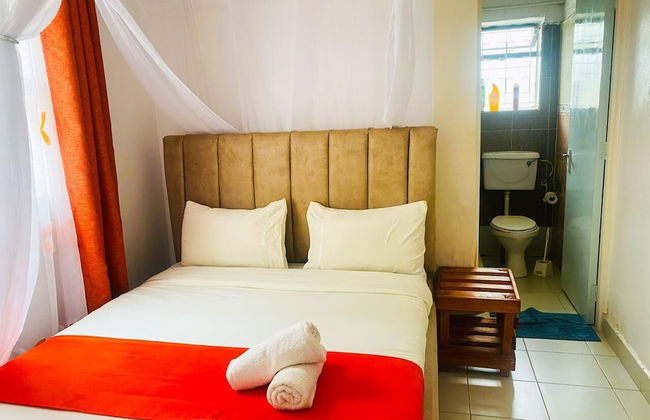 Lux Suites Villa Reese Kisumu - Photo 5