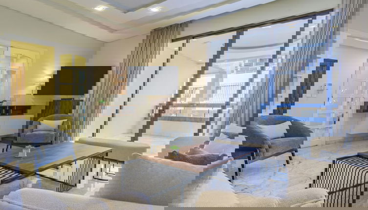 Foto 1 - Crest - 3 Bedroom Apartment in Hamra