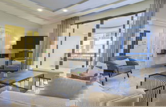 Foto 1 - Crest - 3 Bedroom Apartment in Hamra