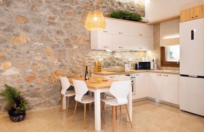 Amazing Villa Eualia w pool - Photo 8