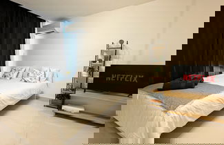 Foto 3 - Flora Beachfront Larnaca Finikoudes