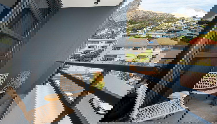 Foto 1 - Modern Studio w Views in Cape Town Bantry Condo