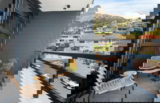 Foto 1 - Modern Studio w Views in Cape Town Bantry Condo